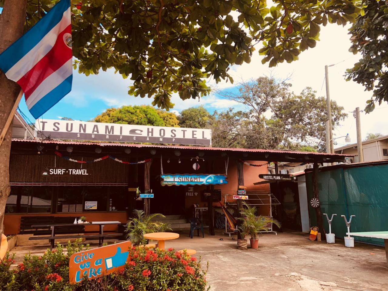 Tsunami Hostel Tamarindo Esterno foto