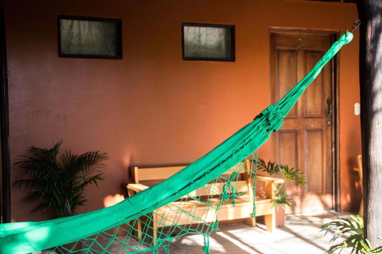 Tsunami Hostel Tamarindo Esterno foto